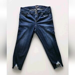 Torrid Distressed Raw Hem Stretch Skinny Jeans Blue size 24 Tall Women's Denim